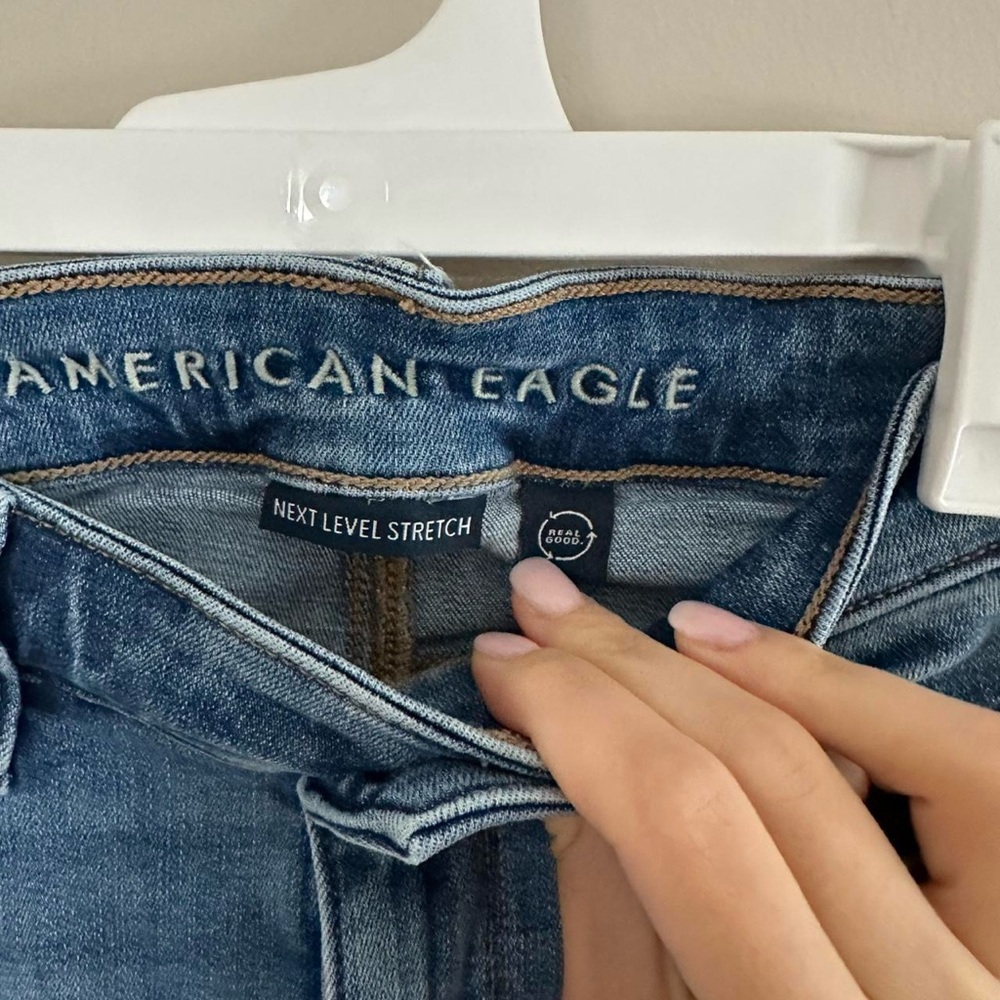 American Eagle Outfitters Blue Flare Wide Leg Jeans - Picture 3 of 6